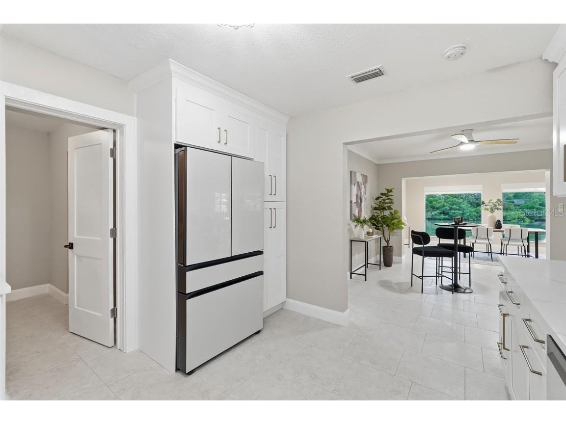 1391 Sea Gull Drive S Saint Petersburg FL 33707 - BOCA CEIGA BAY GULF TB8442892 image6