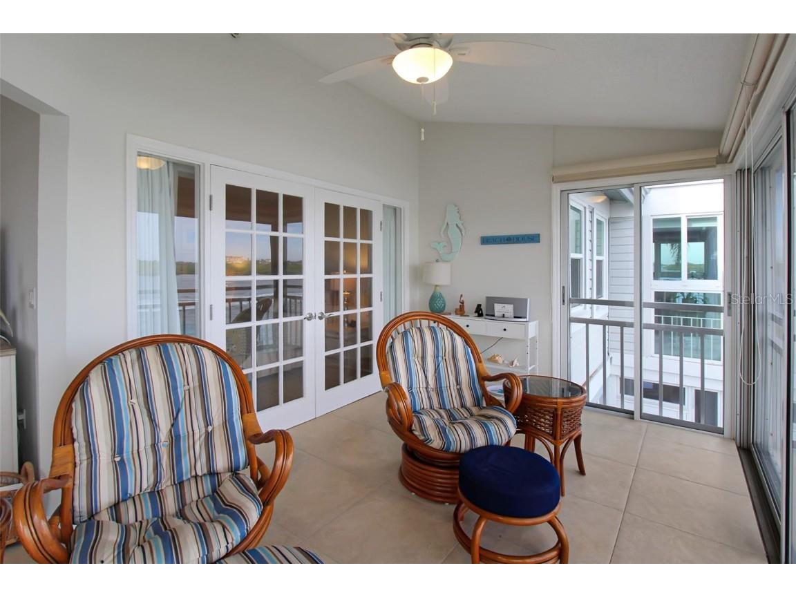 1391 Siesta Bayside Drive #1391-B Sarasota FL 34242 A4596168 image20