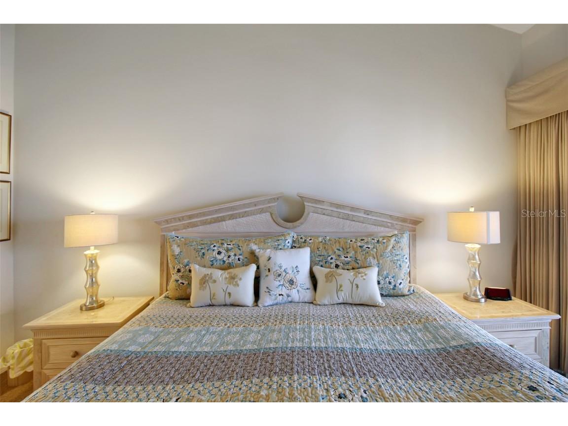 1391 Siesta Bayside Drive #1391-B Sarasota FL 34242 A4596168 image24