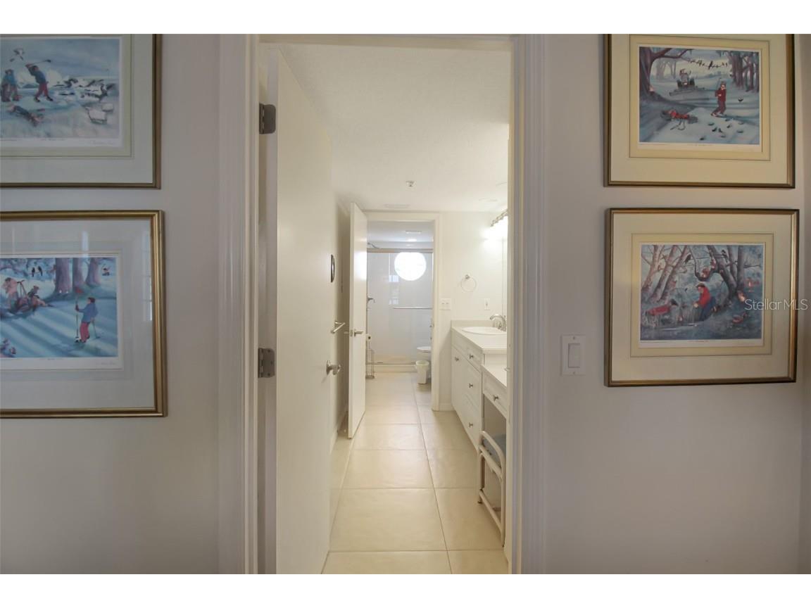 1391 Siesta Bayside Drive #1391-B Sarasota FL 34242 A4596168 image26