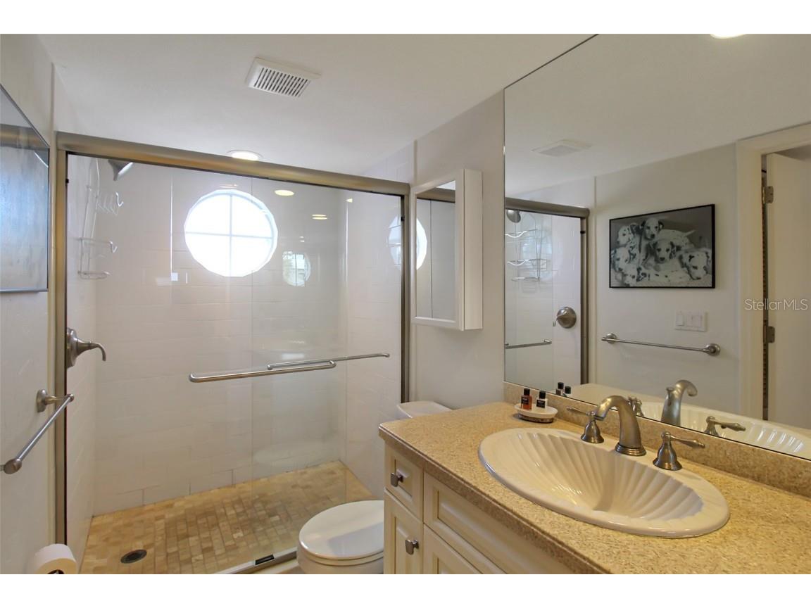 1391 Siesta Bayside Drive #1391-B Sarasota FL 34242 A4596168 image28
