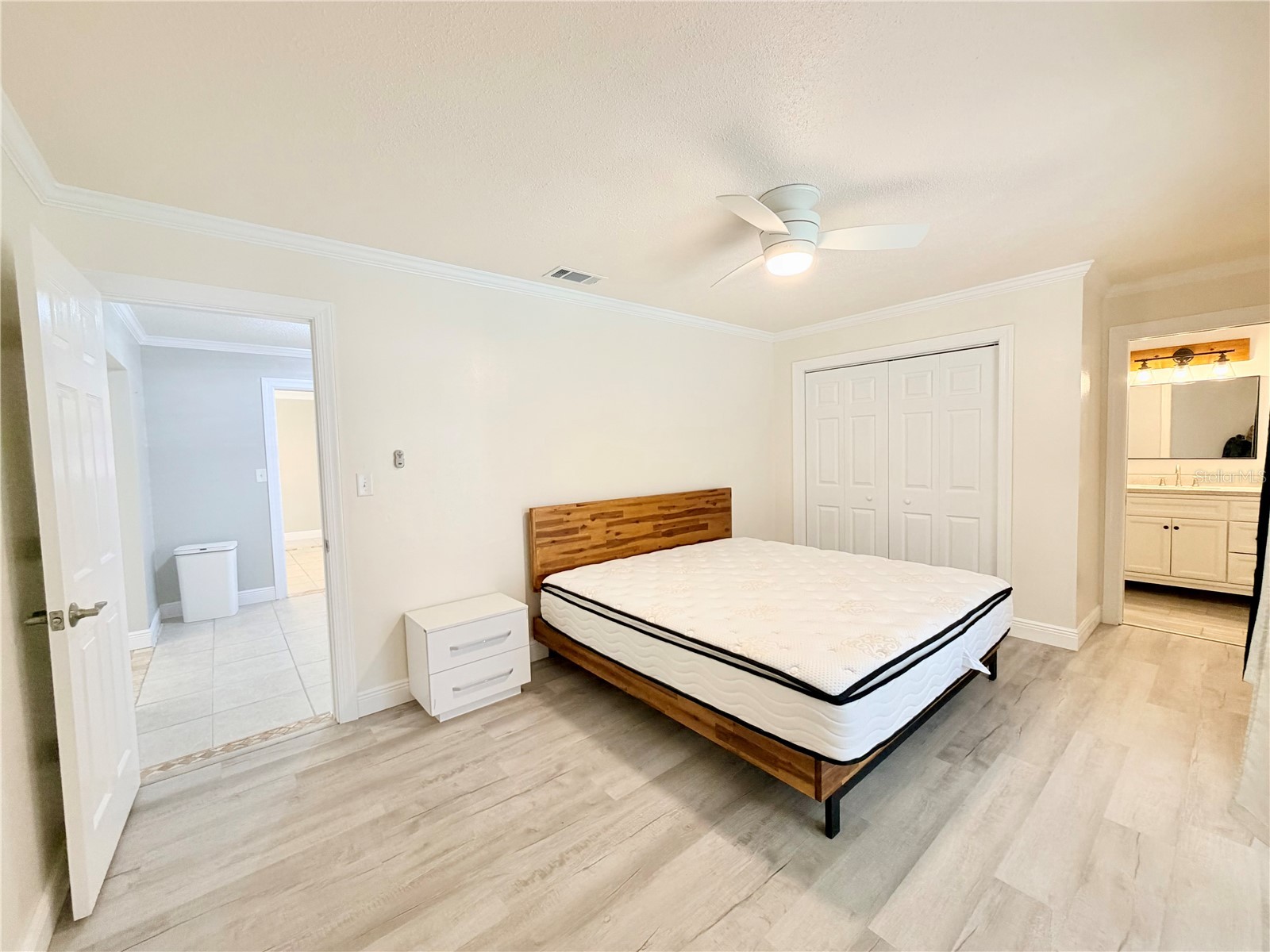 13914 84th Terrace Seminole FL 33776 TB8445837 image13