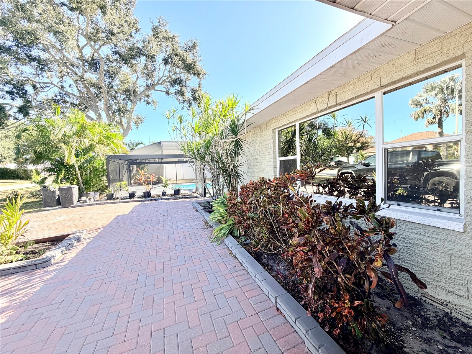 13914 84th Terrace Seminole FL 33776 TB8445837 image3