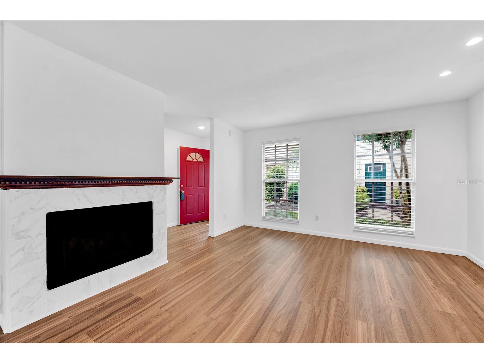 13915 Fletchers Mill Drive Tampa FL 33613 TB8512863 image3