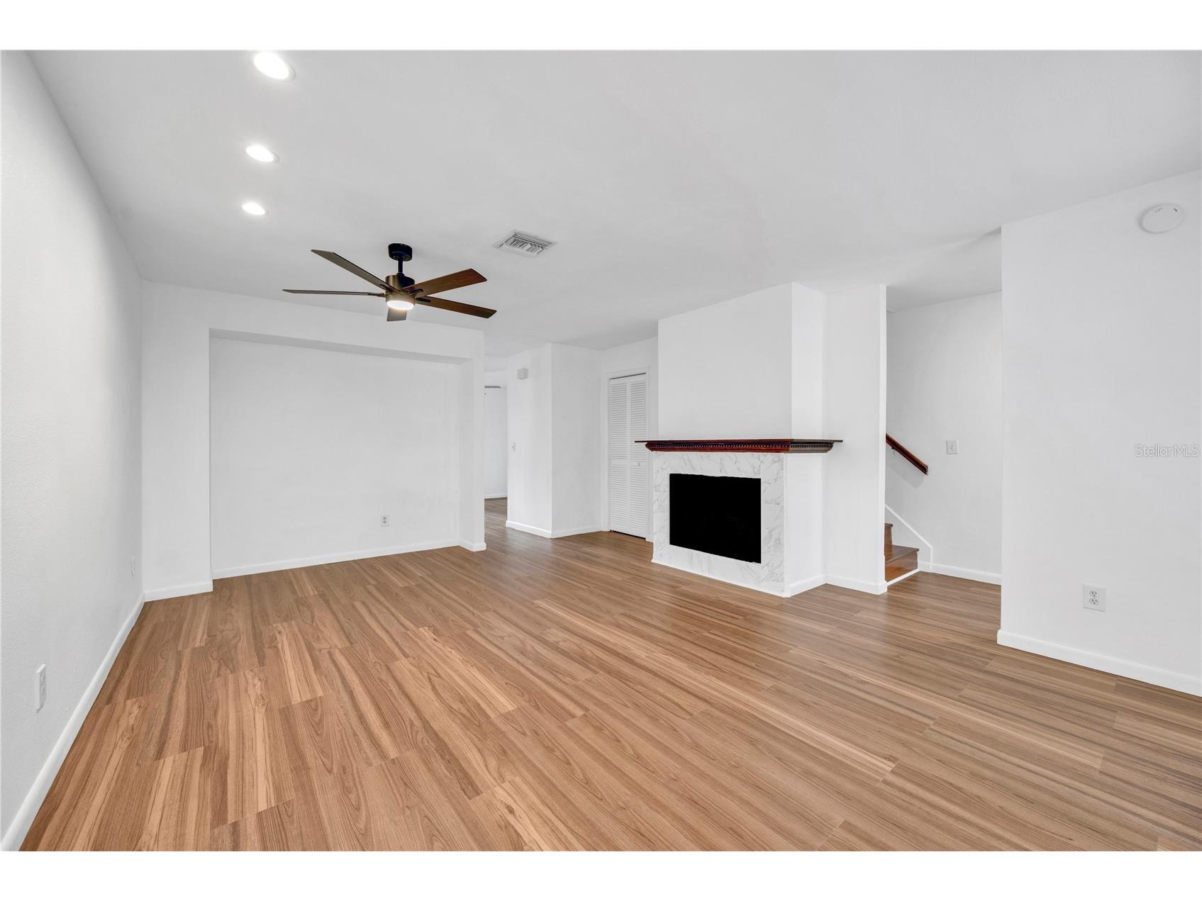 13915 Fletchers Mill Drive Tampa FL 33613 TB8512863 image8