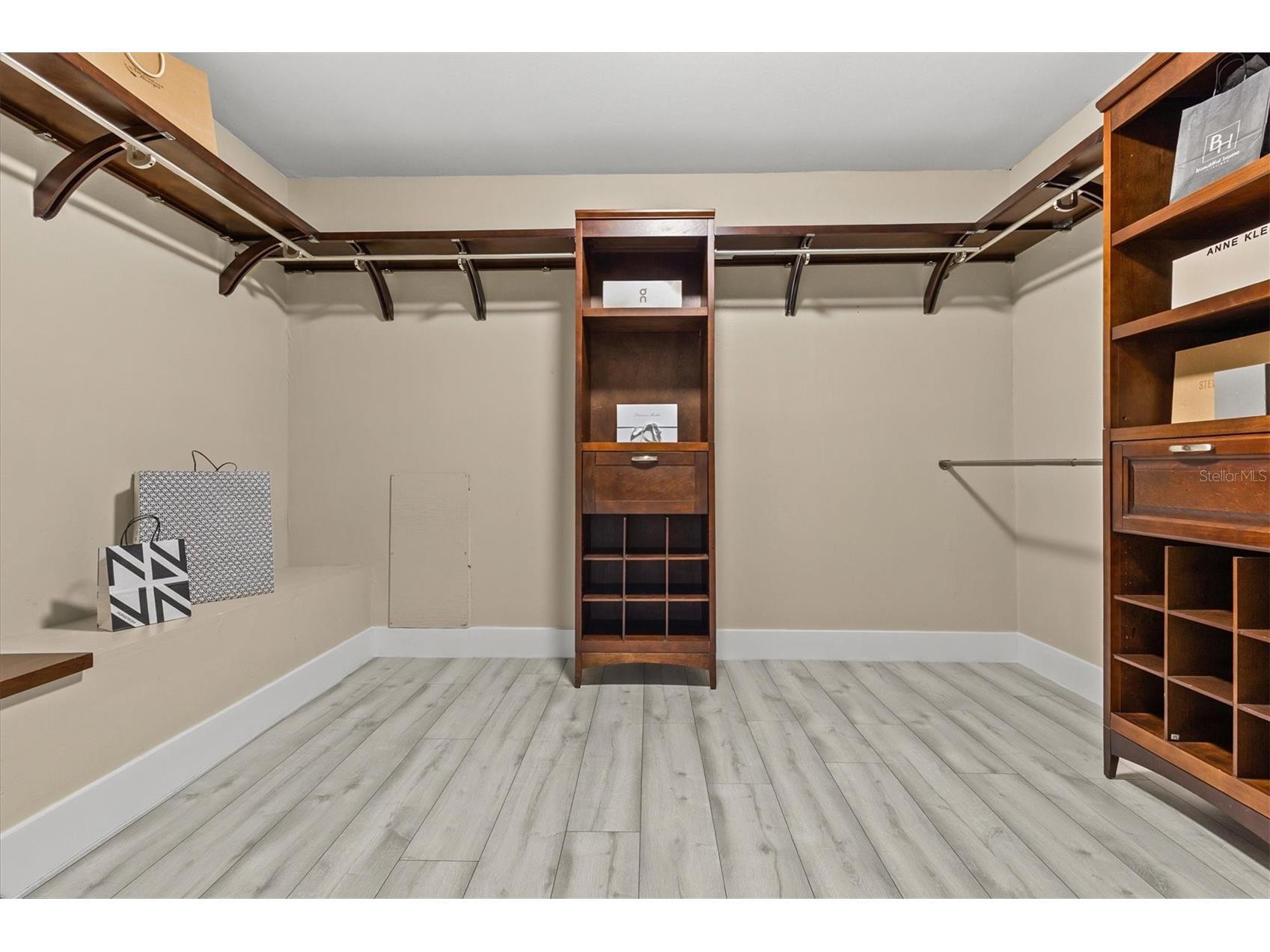 13915 Whisperwood Drive Clearwater FL 33762 TB8507295 image36