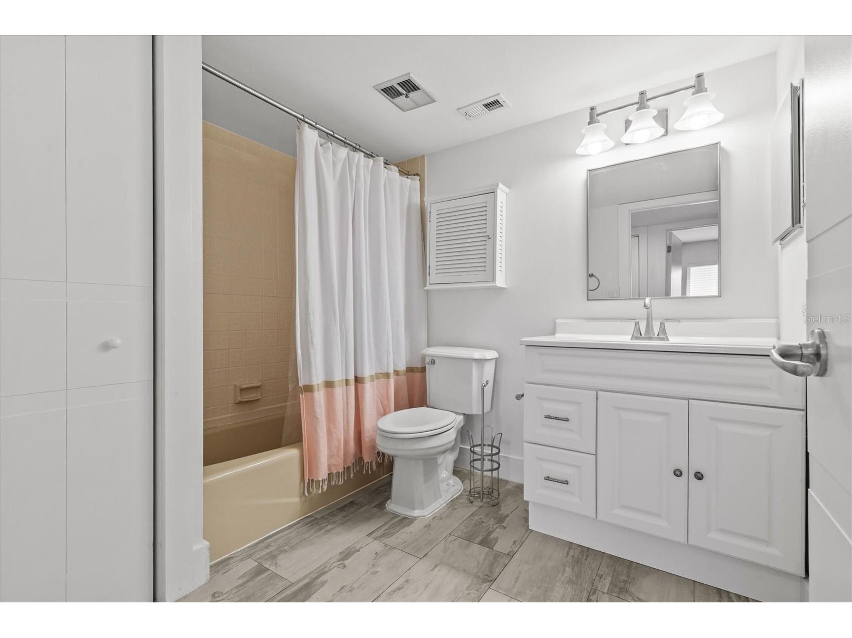 13915 Whisperwood Drive Clearwater FL 33762 TB8507295 image45