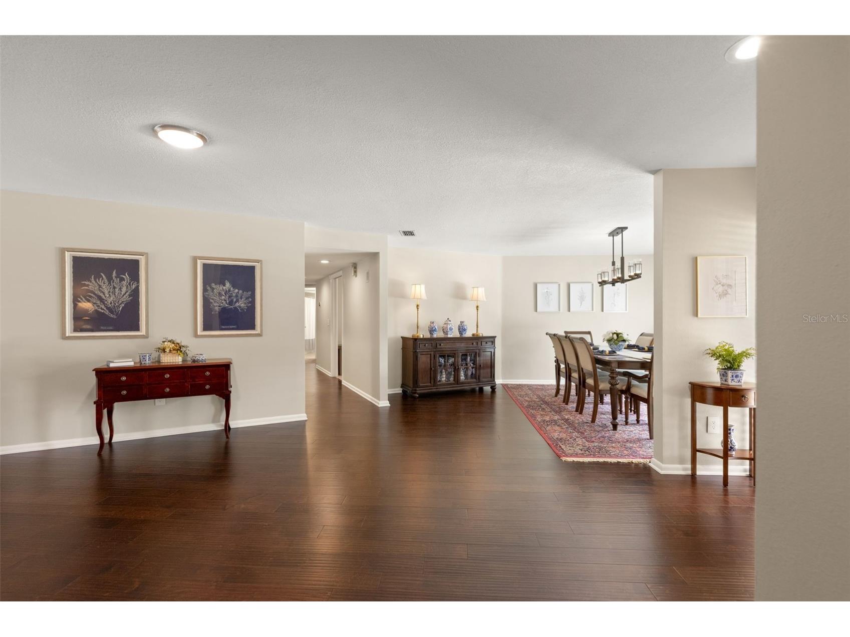 13916 Middle Park Drive Tampa FL 33624 TB8526531 image14