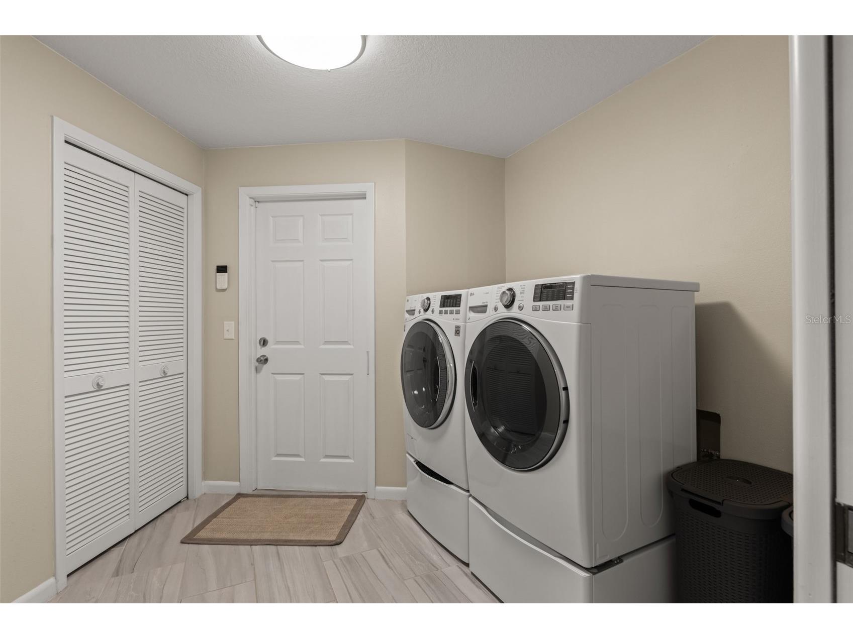 13916 Middle Park Drive Tampa FL 33624 TB8526531 image20