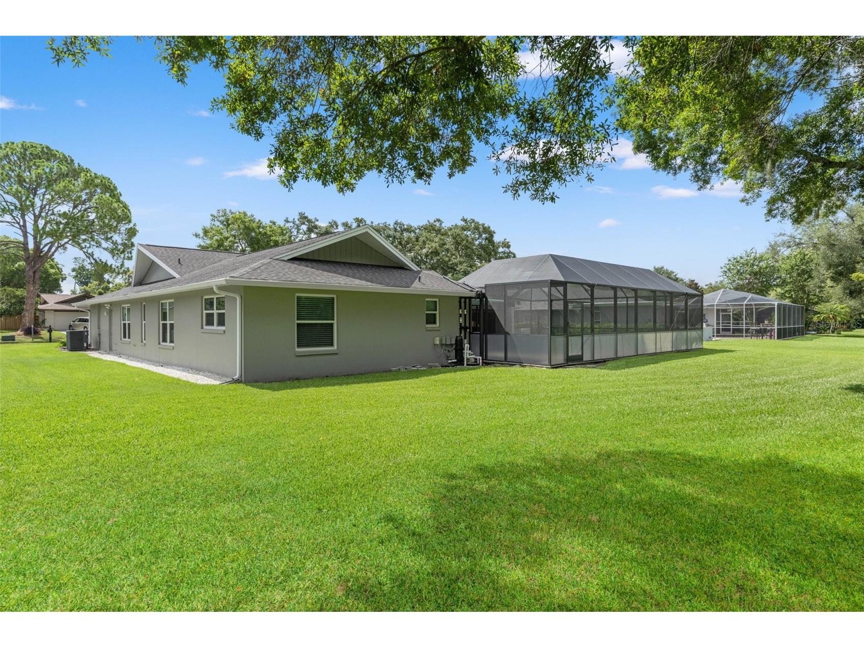 13916 Middle Park Drive Tampa FL 33624 TB8526531 image30