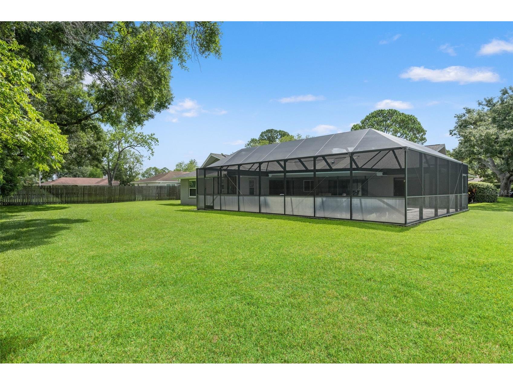 13916 Middle Park Drive Tampa FL 33624 TB8526531 image32