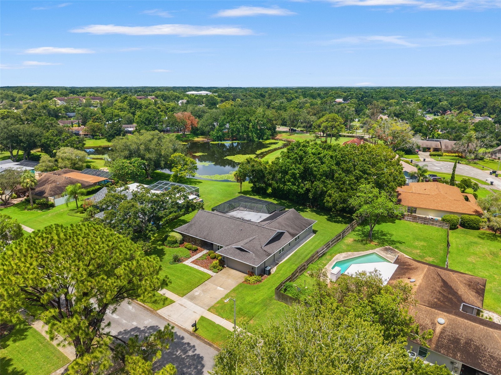 13916 Middle Park Drive Tampa FL 33624 TB8526531 image34