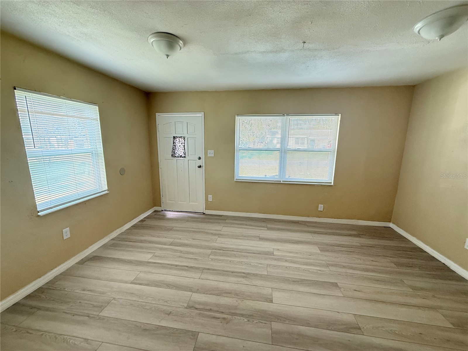 13917 3rd Street Dade City FL 33525 TB8516146 image19
