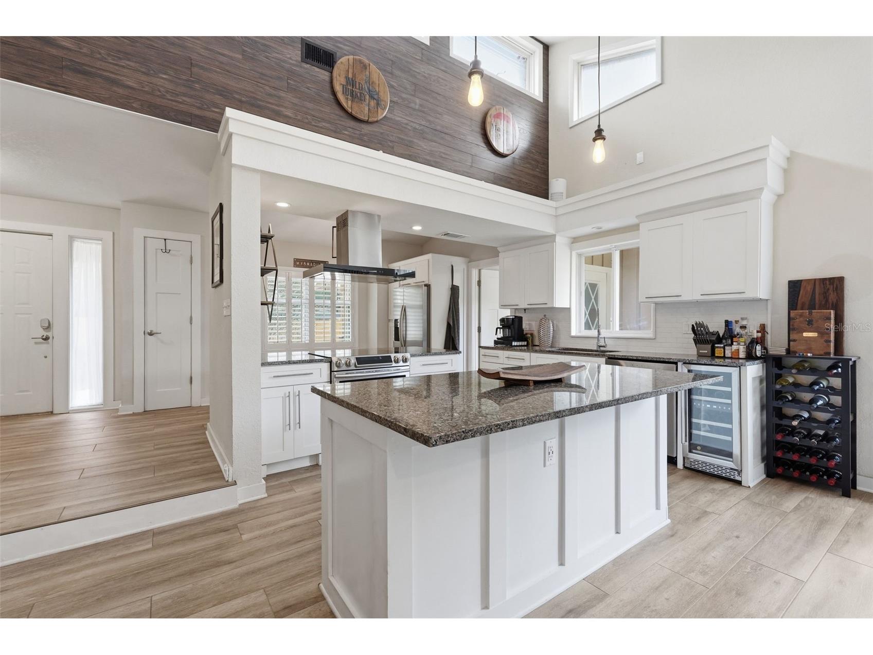 13917 76th Terrace Seminole FL 33776 TB8491086 image10