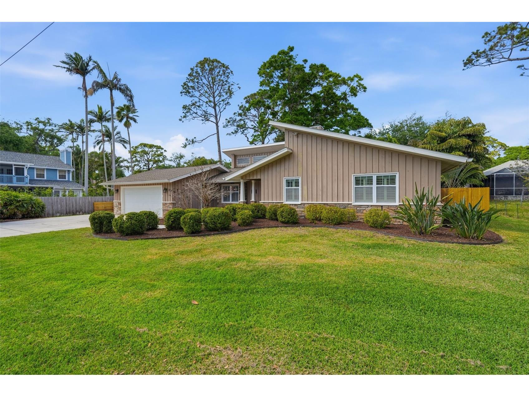 13917 76th Terrace Seminole FL 33776 TB8491086 image2