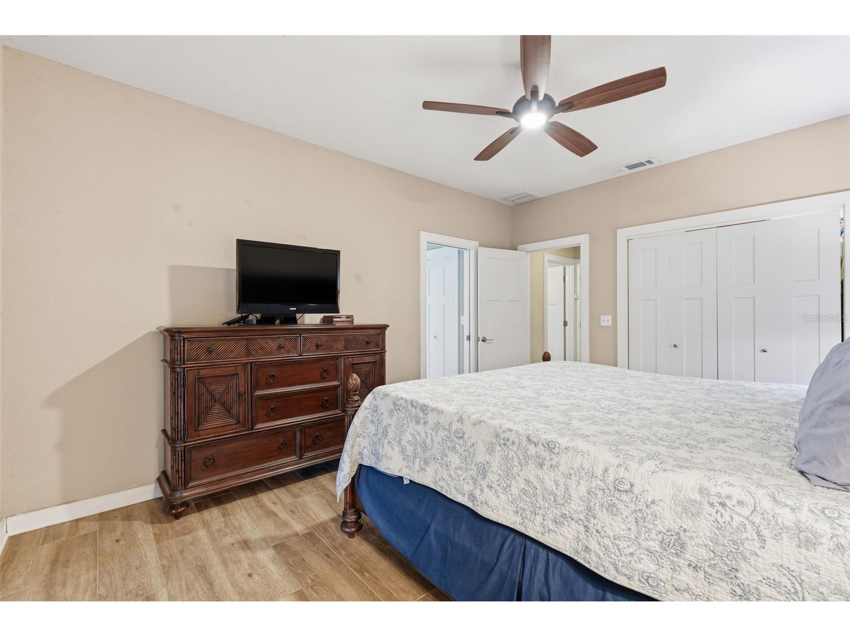 13917 76th Terrace Seminole FL 33776 TB8491086 image30