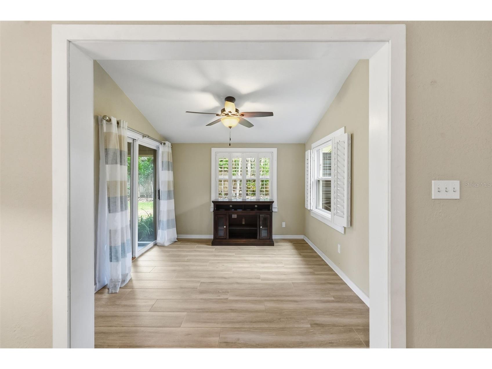 13917 76th Terrace Seminole FL 33776 TB8491086 image32