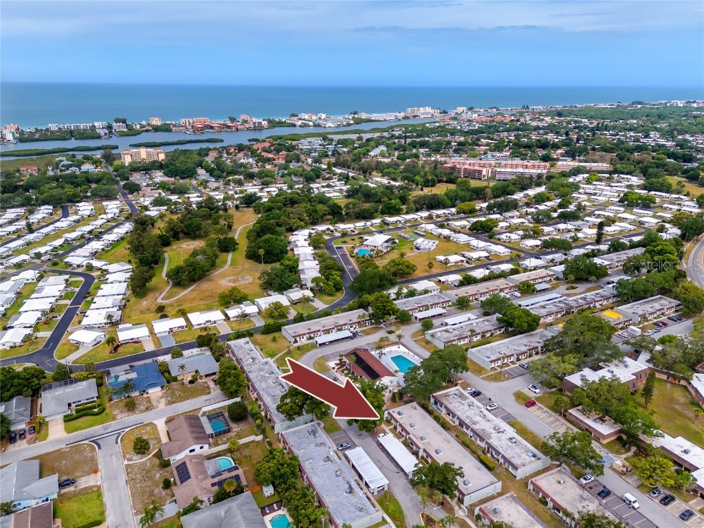 13919 Mission Oaks Boulevard #13A Seminole FL 33776 U8241244 image1