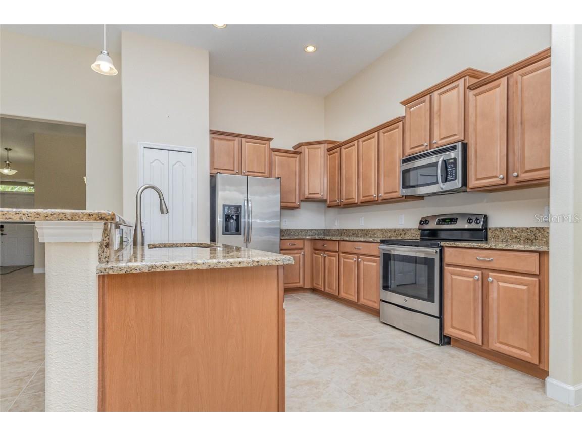 1392 Palmetto Dunes Street Davenport FL 33896 S5138818 image5