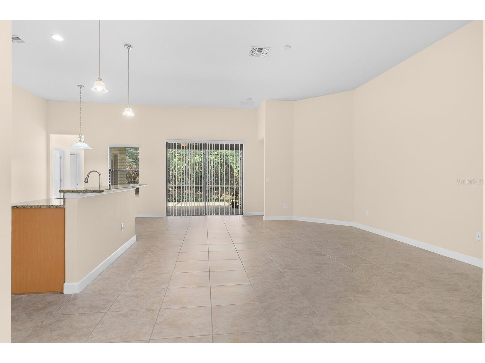 1392 Palmetto Dunes Street Davenport FL 33896 S5145742 image8