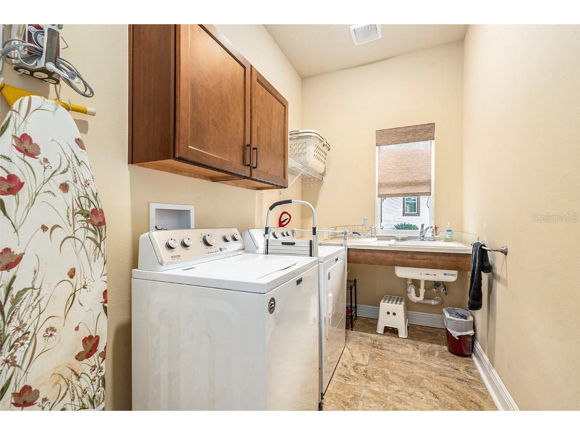 13921 Swallow Hill Drive Lithia FL 33547 TB8432017 image14