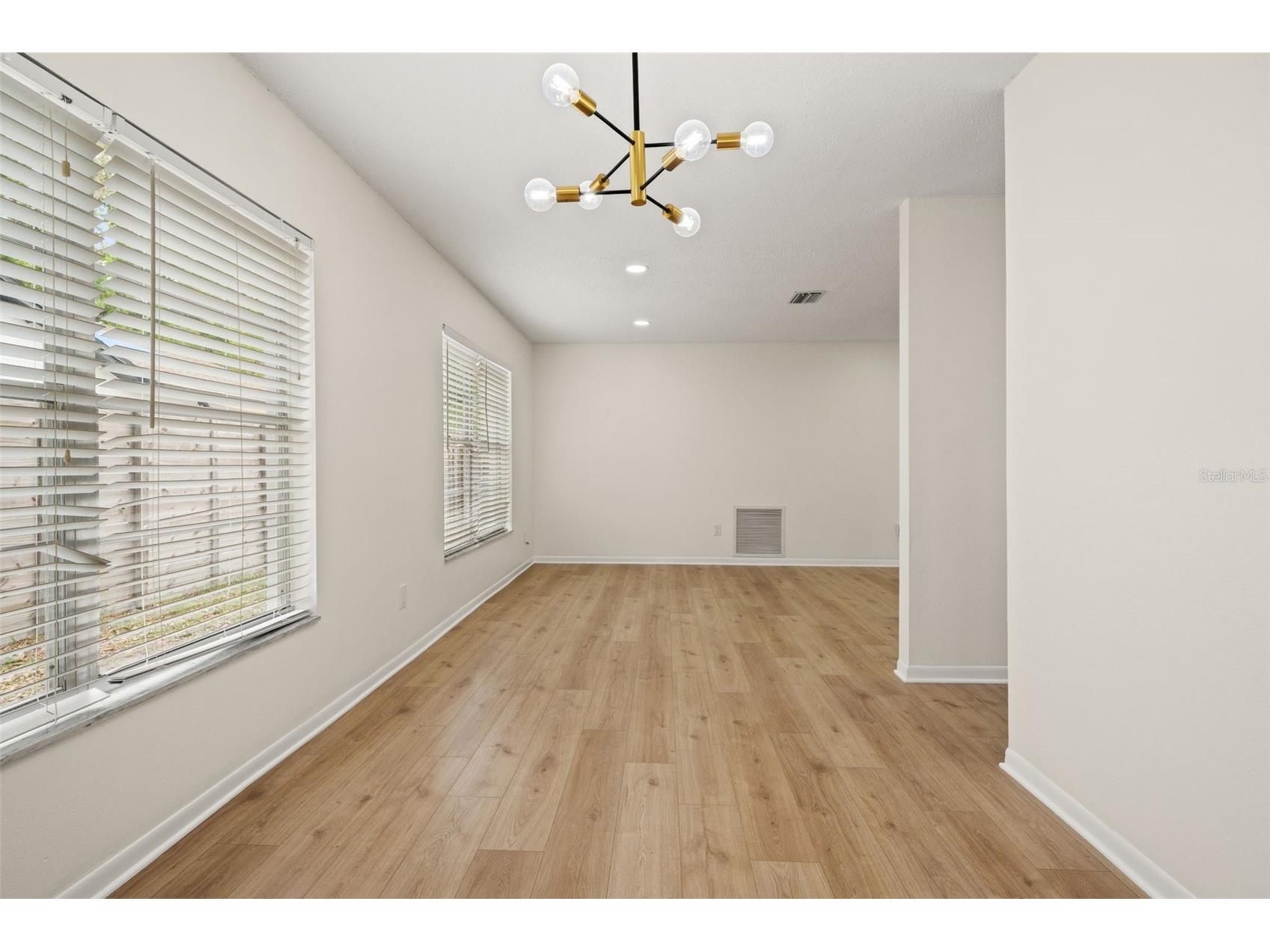 13922 Briardale Lane Tampa FL 33618 TB8487523 image11