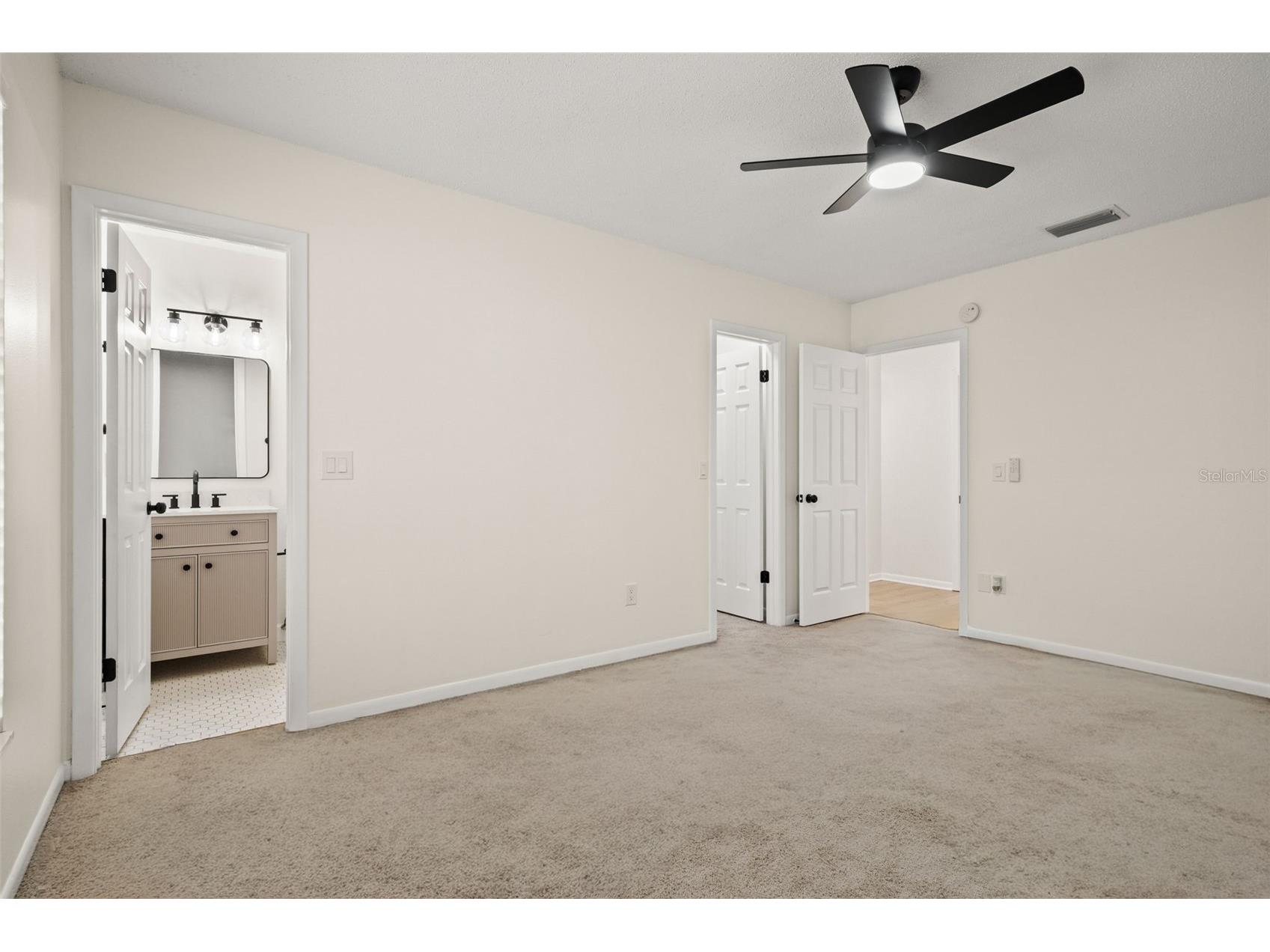13922 Briardale Lane Tampa FL 33618 TB8487523 image15
