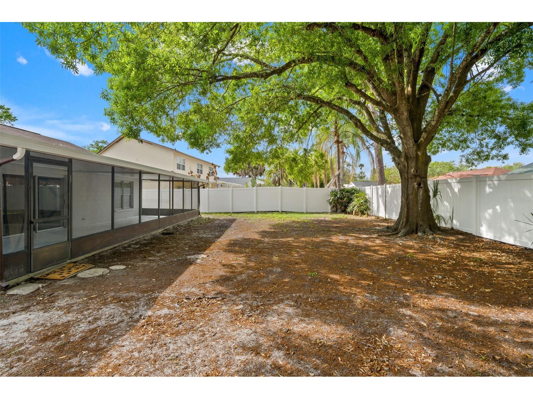 13922 Briardale Lane Tampa FL 33618 TB8487523 image26
