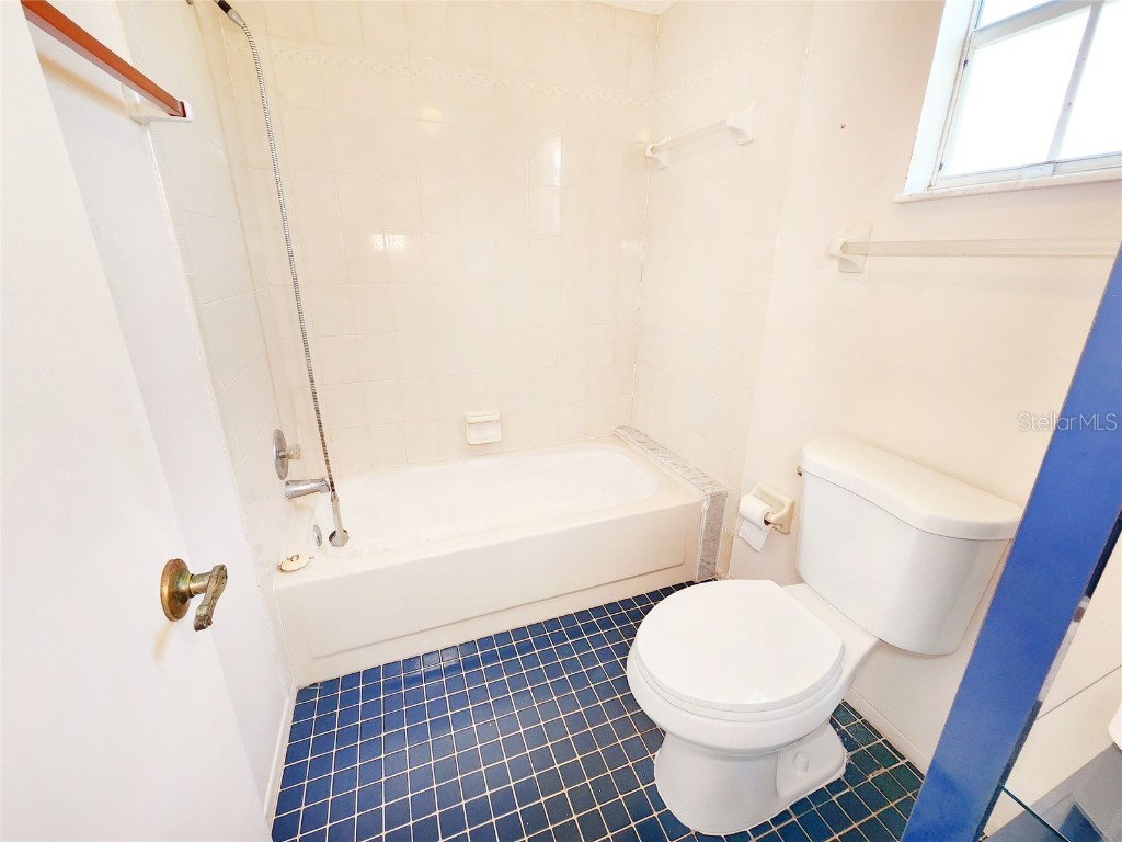 13922 Raie Avenue Hudson FL 34667 - GULF OF AMERICA TB8418825 image20