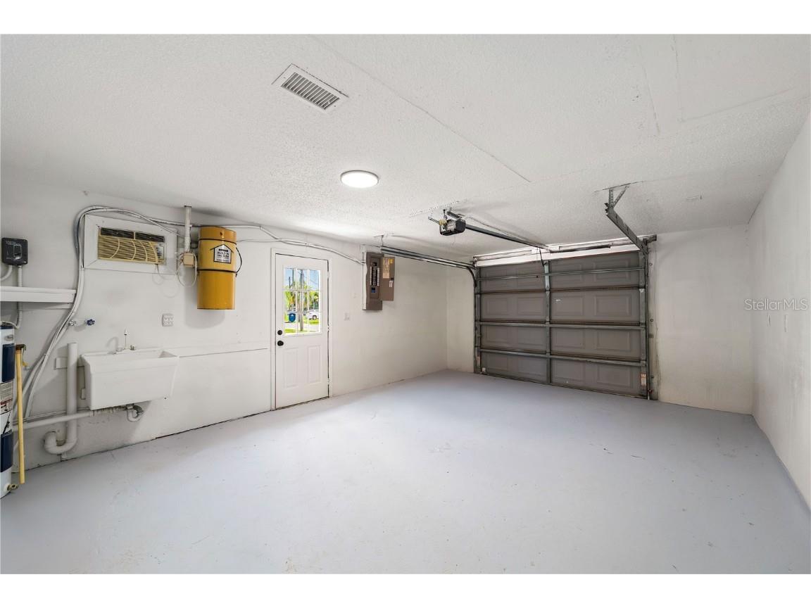 13923 Helen Avenue Hudson FL 34667 TB8407932 image29