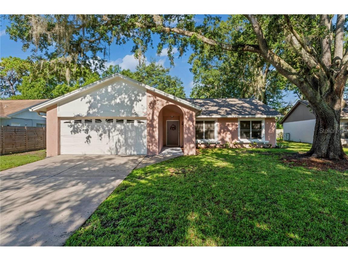 13924 Briardale Lane Tampa FL 33618 T3463967 image1