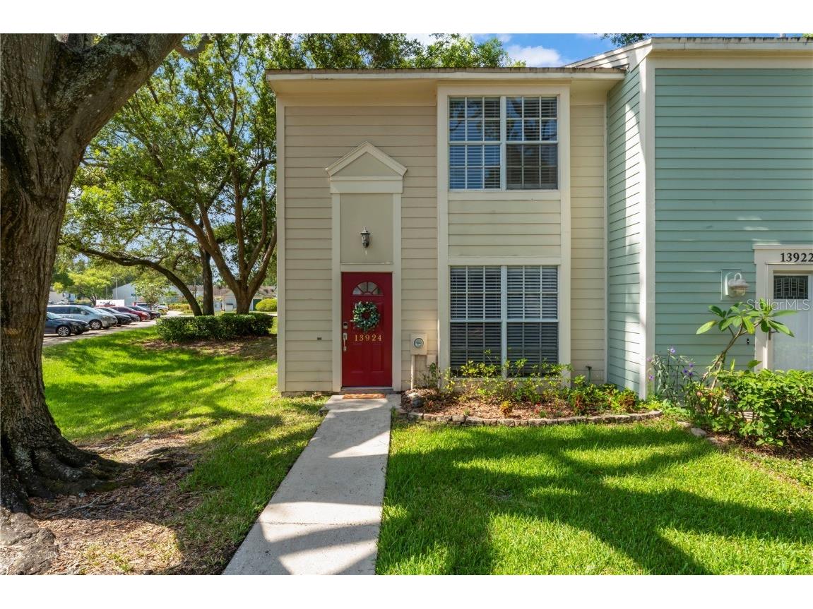 13924 Fletchers Mill Drive Tampa FL 33613 T3457215 image1