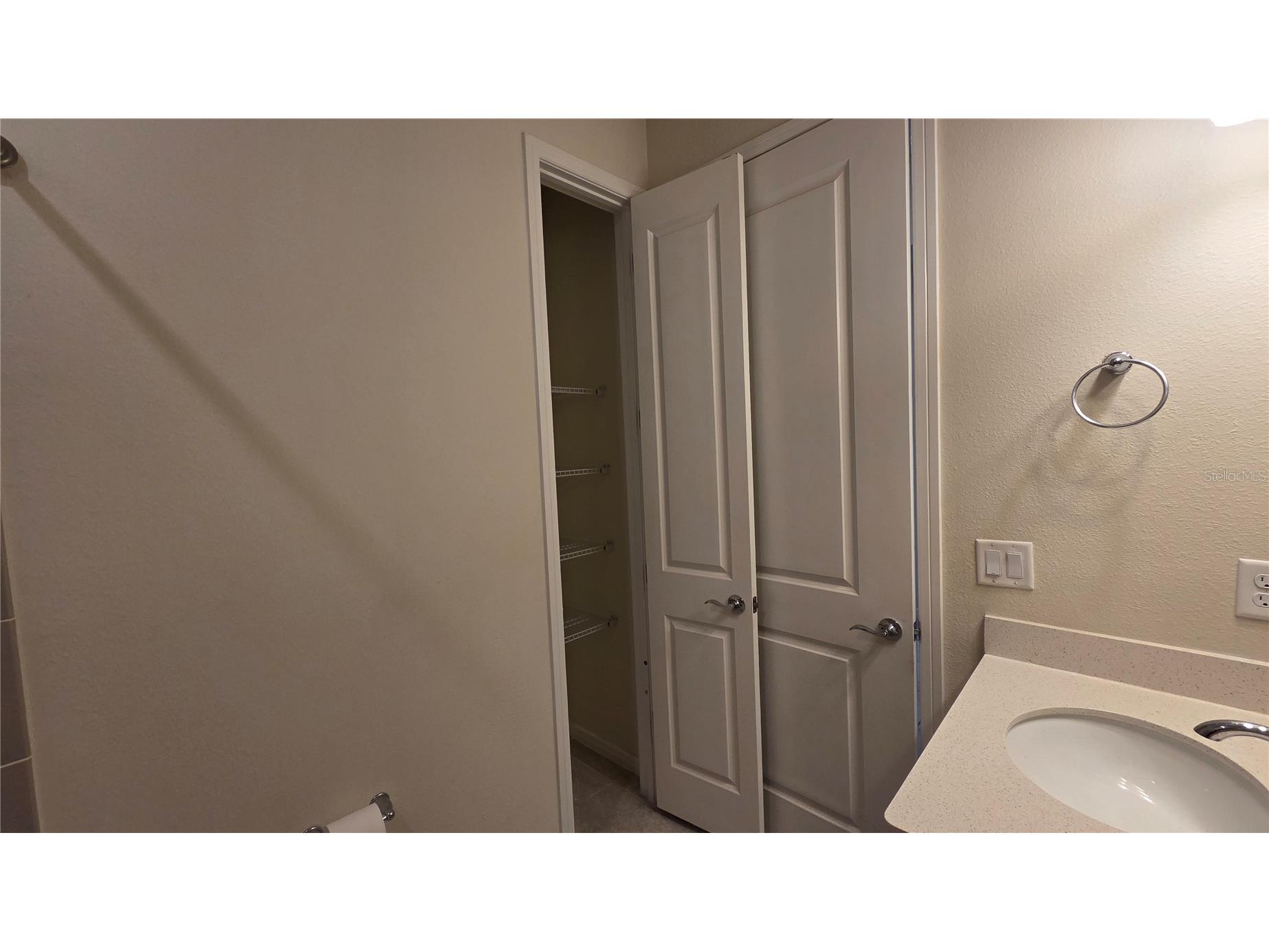 13925 Destin Beach Lane Orlando FL 32827 O6418736 image16