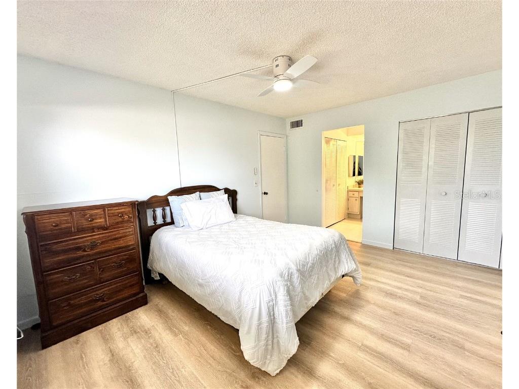 13926 Mission Oaks Boulevard Seminole FL 33776 TB8394068 image14