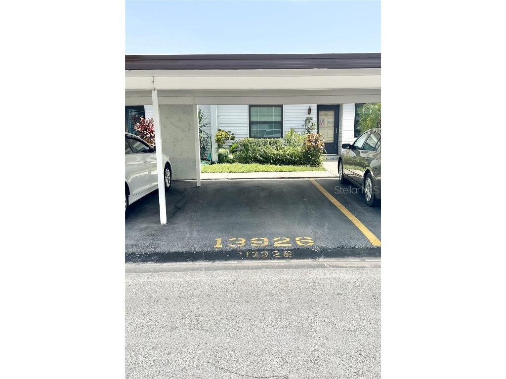 13926 Mission Oaks Boulevard Seminole FL 33776 TB8394068 image2