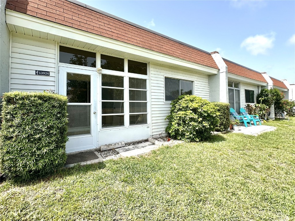 13926 Mission Oaks Boulevard Seminole FL 33776 TB8394068 image21