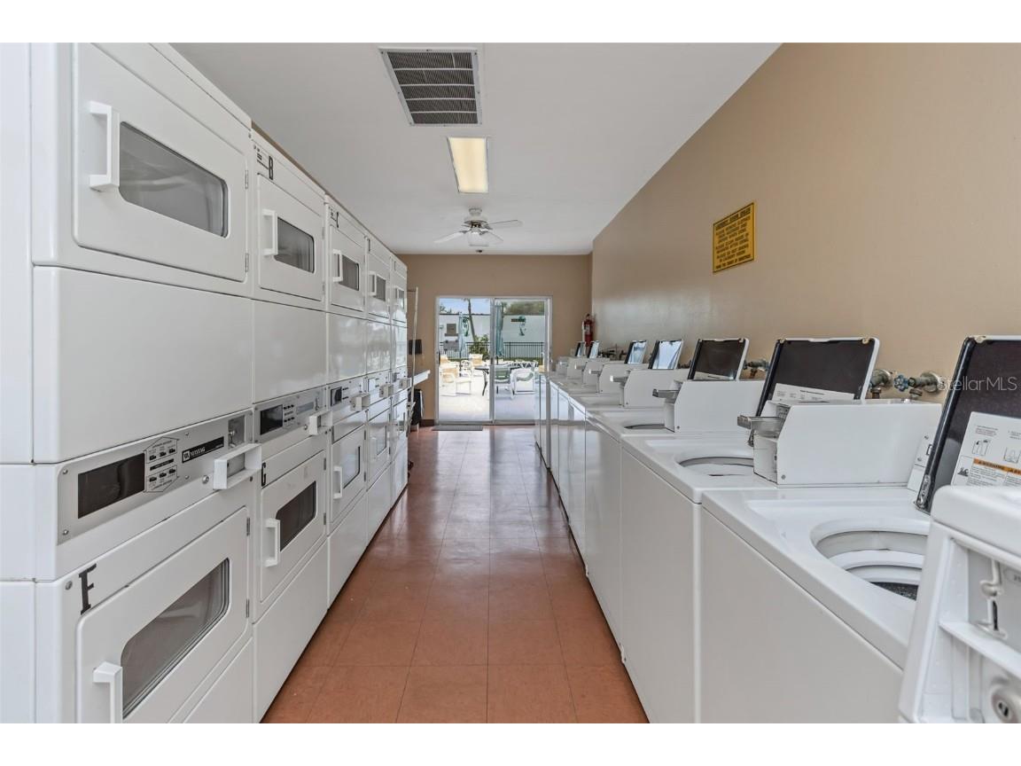 13926 Mission Oaks Boulevard Seminole FL 33776 TB8394068 image30