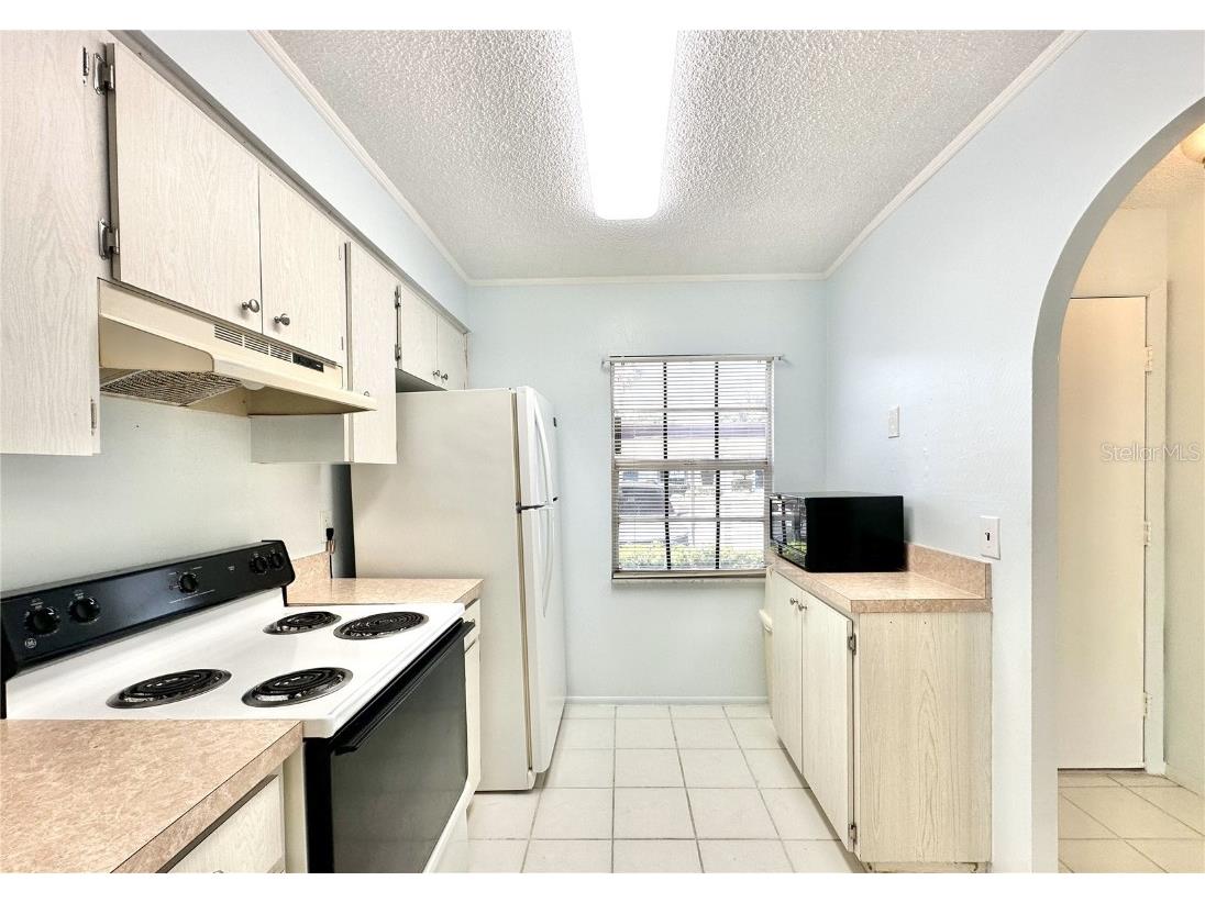 13926 Mission Oaks Boulevard Seminole FL 33776 TB8394068 image4