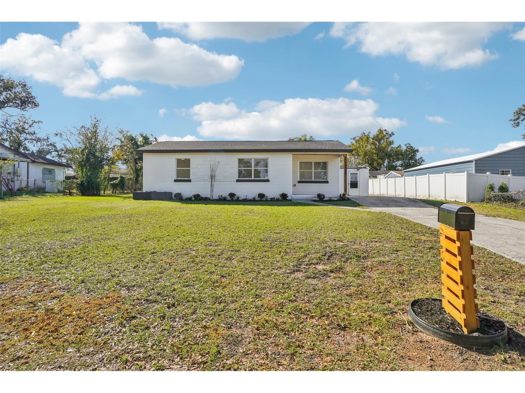 13929 2nd Street Dade City FL 33525 L4958998 image1