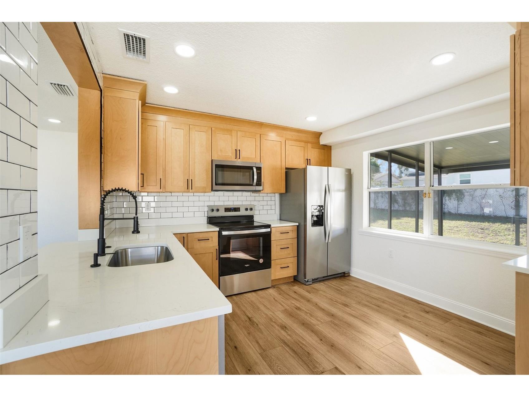 13929 2nd Street Dade City FL 33525 L4958998 image16