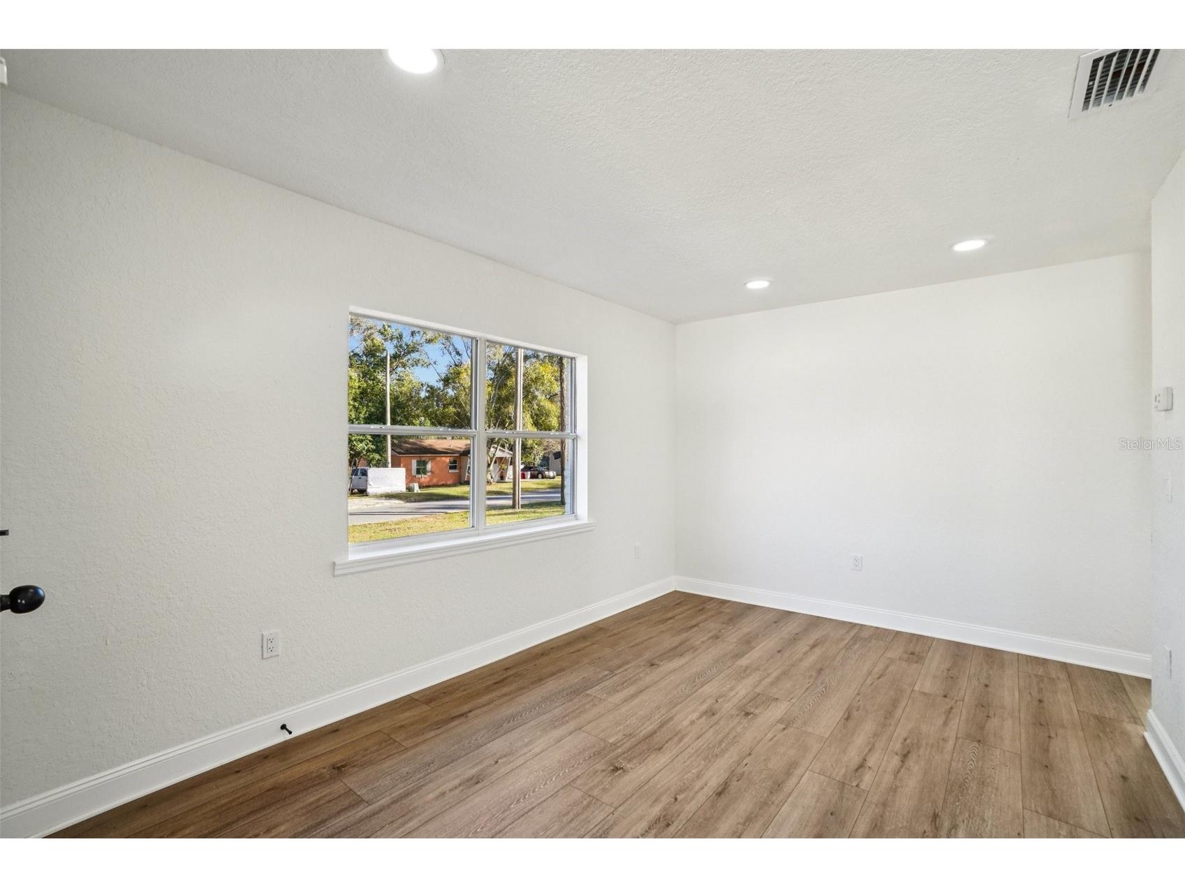 13929 2nd Street Dade City FL 33525 L4958998 image26