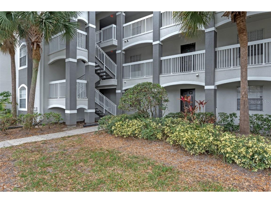 13929 Fairway Island Drive #813 Orlando FL 32837 O6282077 image1