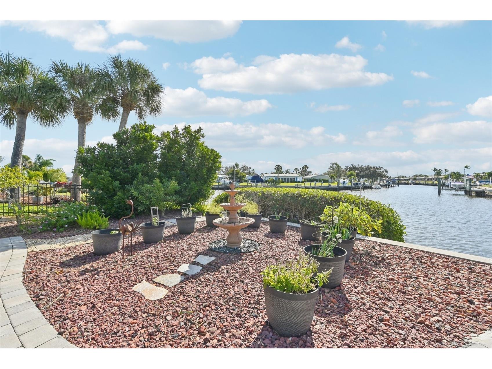 1393 Forked Creek Drive Englewood FL 34223 D6145730 image1