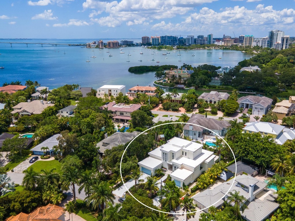 1393 Harbor Drive Sarasota FL 34239 A4541554 image1