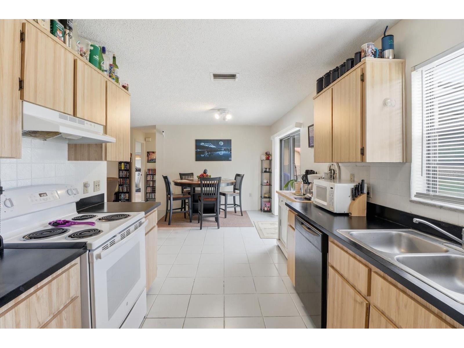 1393 Hathaway Avenue Spring Hill FL 34608 W7887436 image17