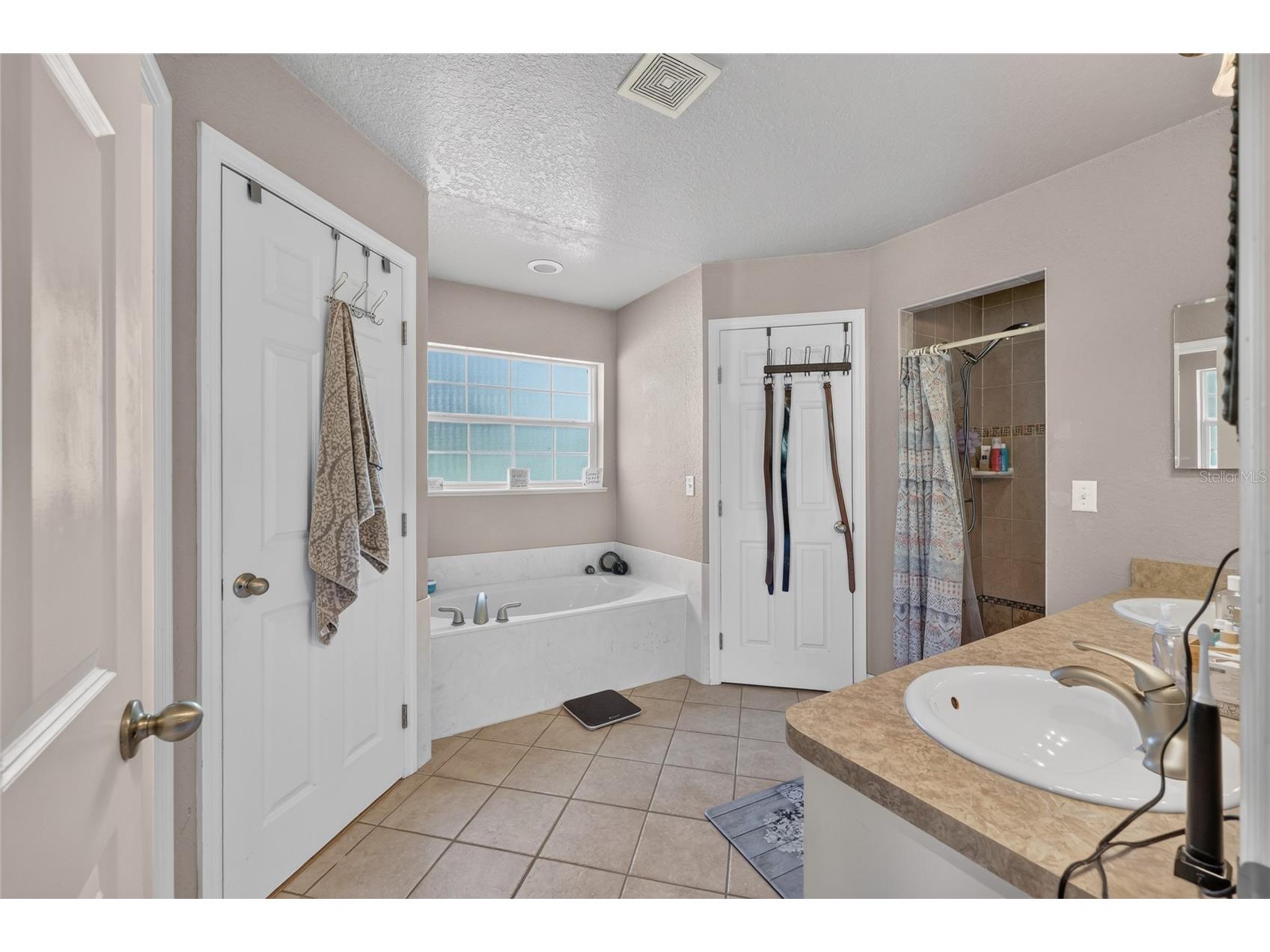13930 NE 41st Terrace Anthony FL 32617 OM727859 image22