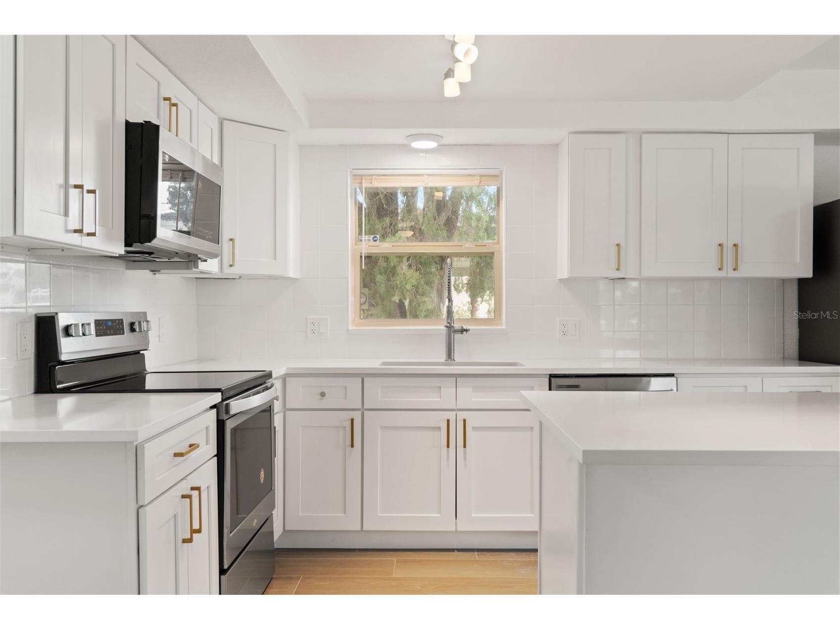 13930 Sommers Avenue Hudson FL 34667 W7885365 image13