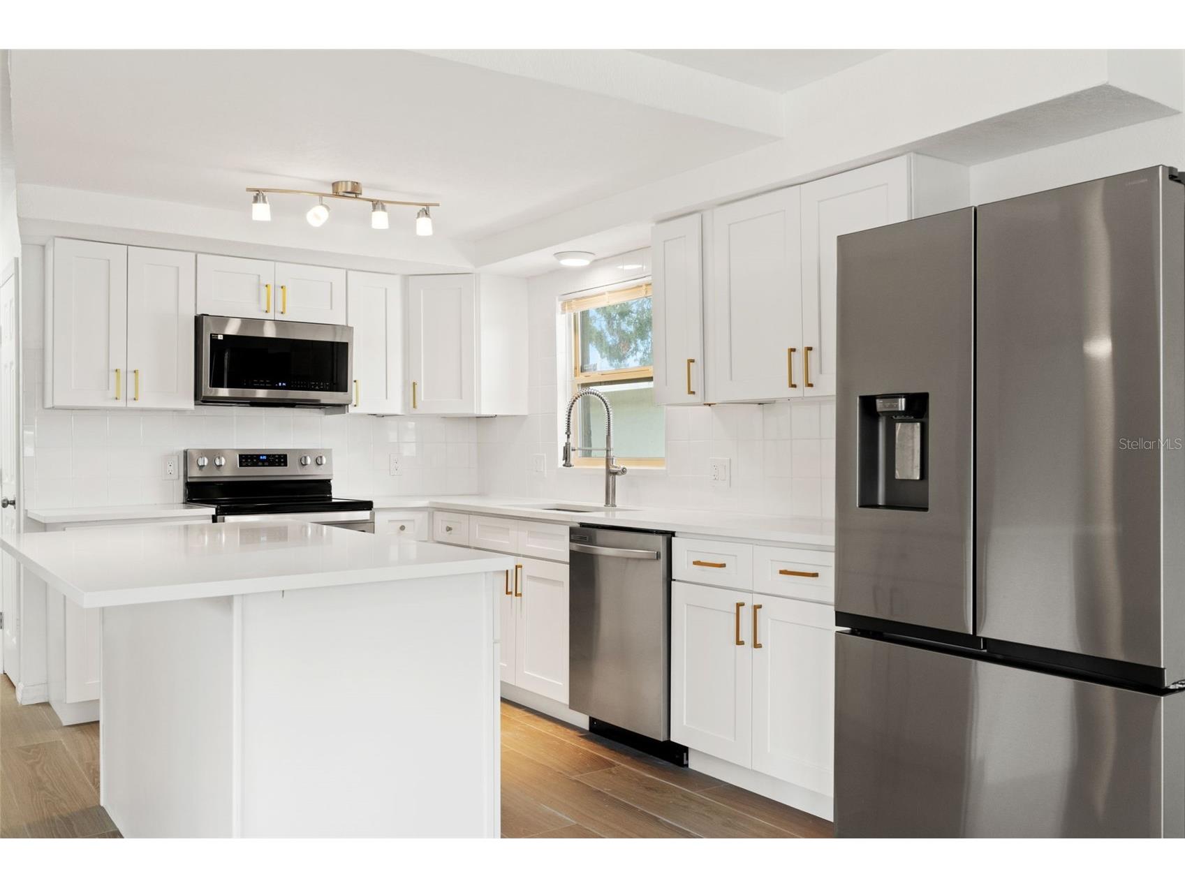 13930 Sommers Avenue Hudson FL 34667 W7885365 image15