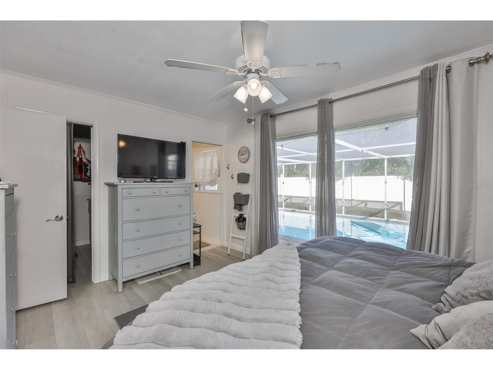 13931 Dominica Drive Seminole FL 33776 TB8463047 image17