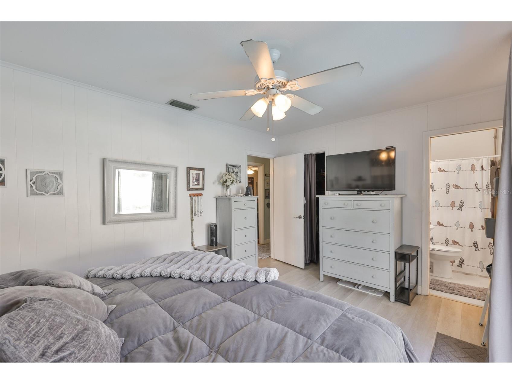 13931 Dominica Drive Seminole FL 33776 TB8463047 image18